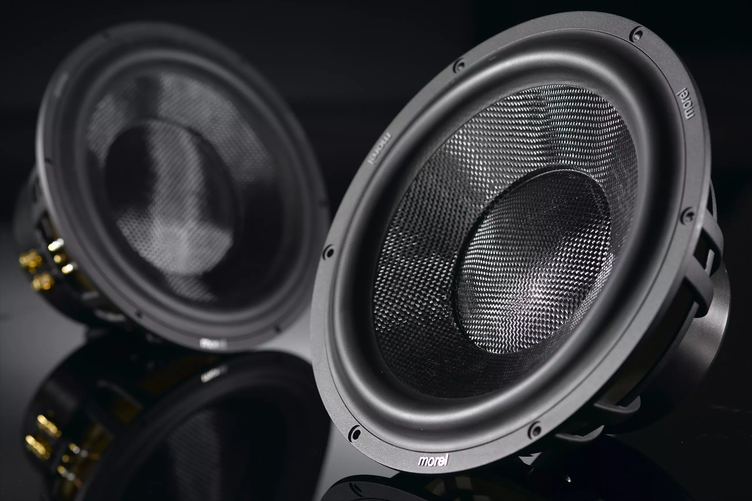 ULTIMO TITANIUM SUBWOOFER Resolution ULTIMO TITANIUM - Morel
